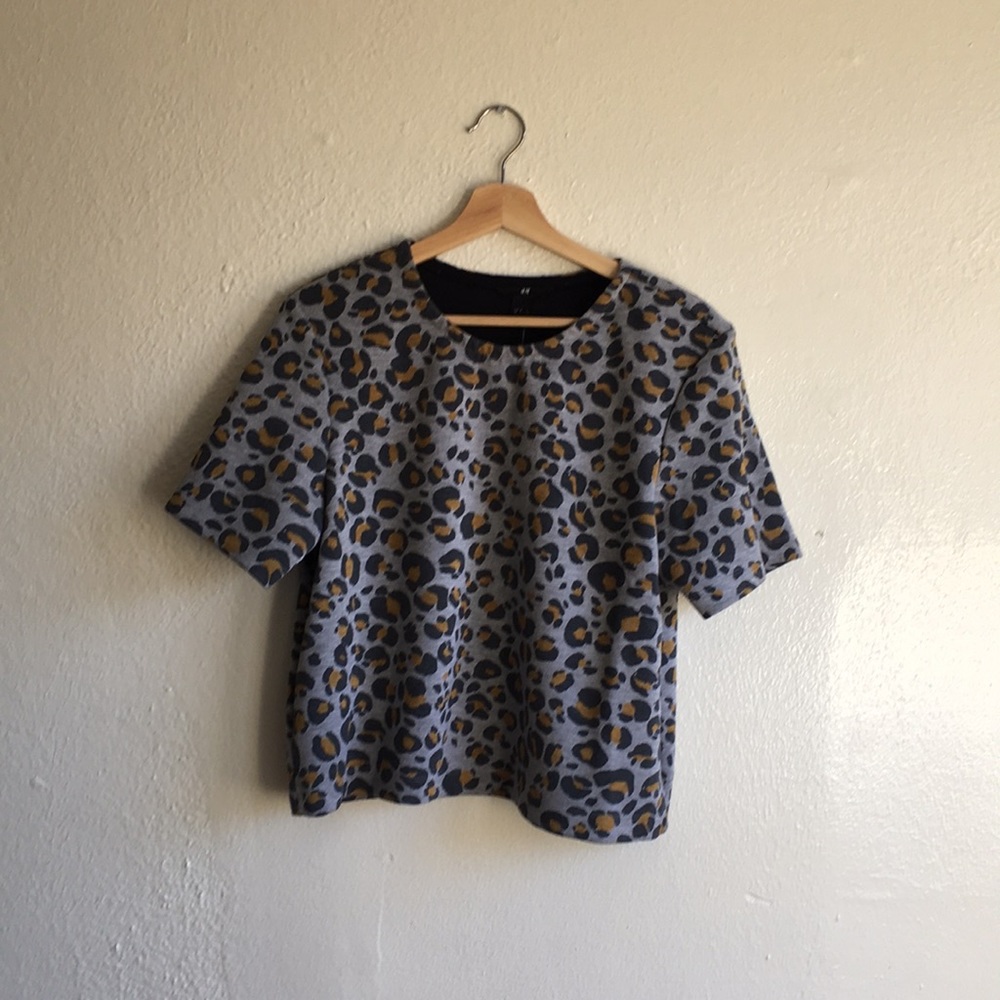 Used shirt like new.